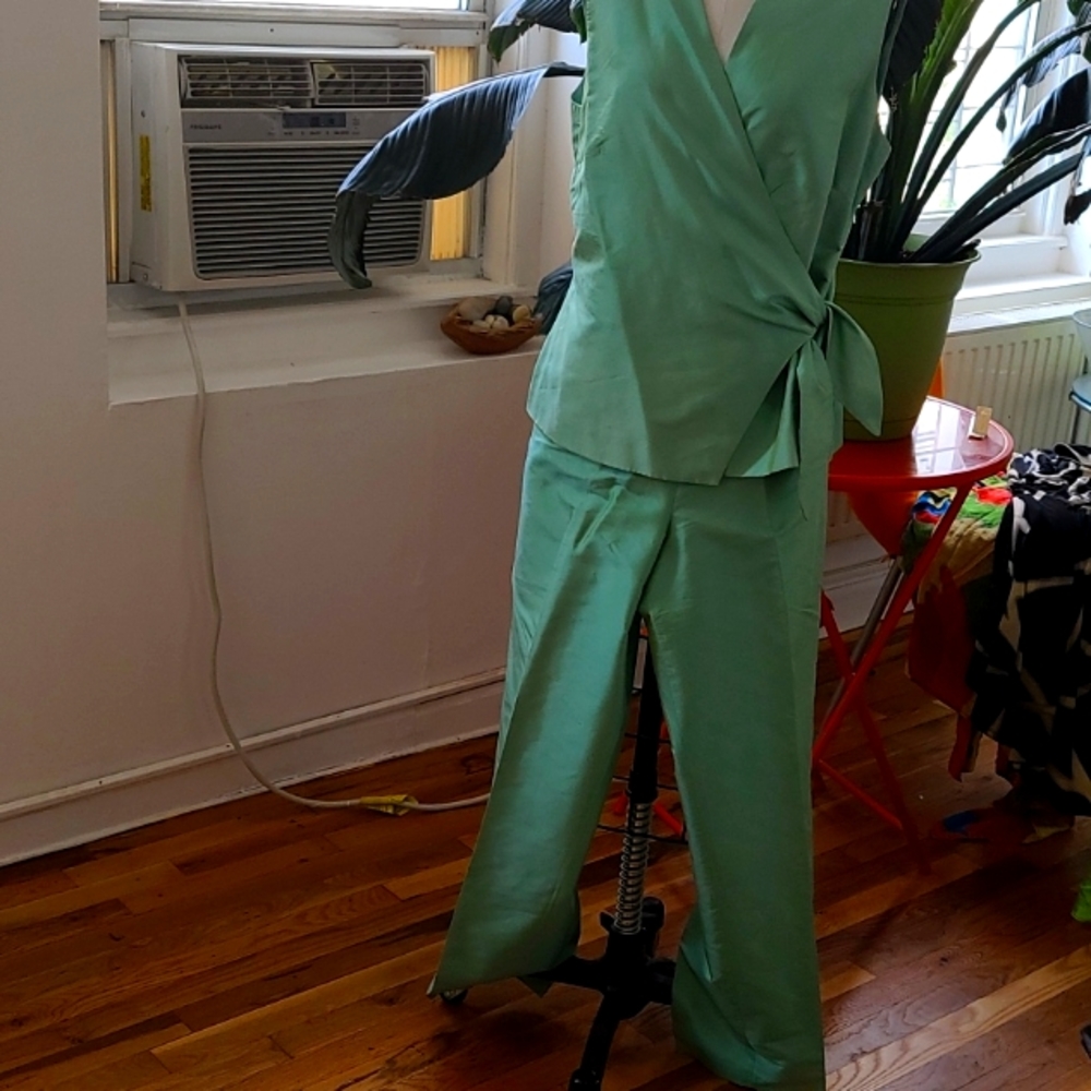 Iridescent 2 piece cocktail pantsuit